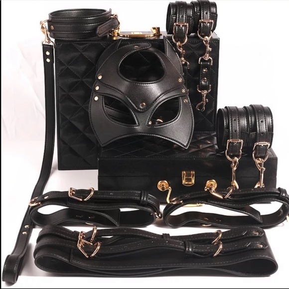 Waist belt, thigh Cuff, Wrist -ankle restraints, knight mask collar leash, case - Picture 1 of 5